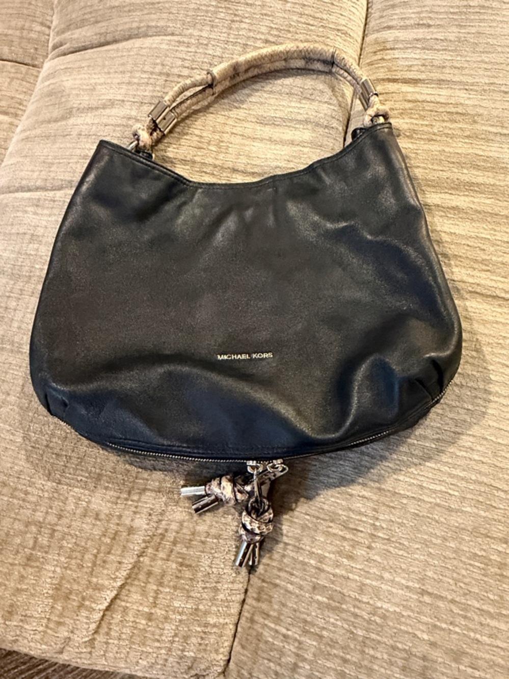 Michael Kors Black Leather Shoulder Hobo with reptile Wrapped Handle - Picture 11 of 11